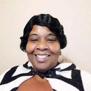 Meet your Posher, Priscilla